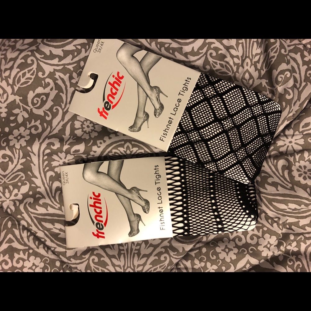 FISHNETS!!! Pantyhose 🤗